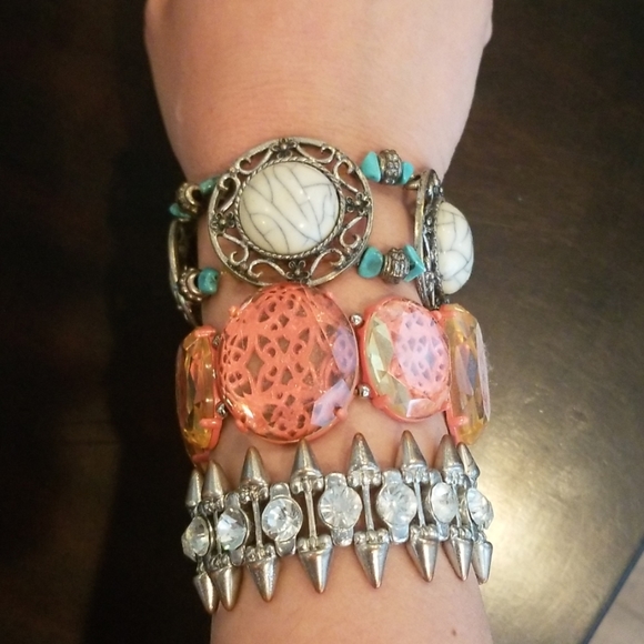Please read!! Cuff bracelets - Picture 6 of 6